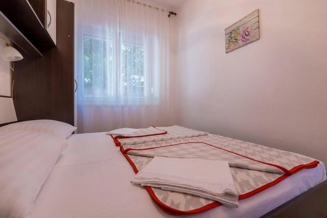 Apartment Andelko Dramalj